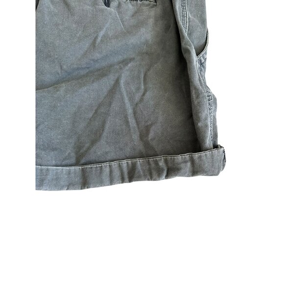OLD NAVY Everyday Cuffed Gray Shorts Size Medium - Picture 6 of 6